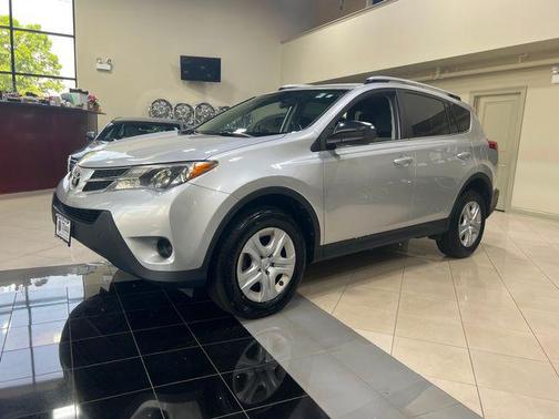 2014 Toyota RAV4 LE