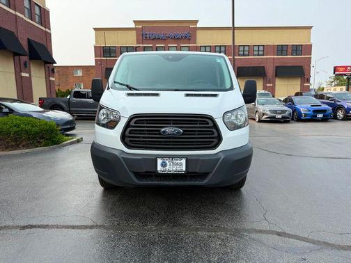 2018 Ford Transit-250 Base