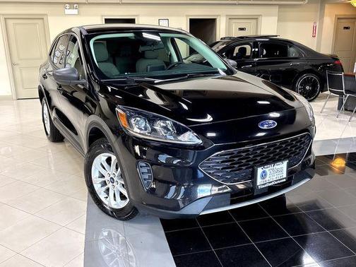 Other 2022 Ford Escape SE