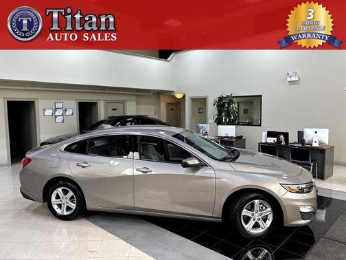 Other 2022 Chevrolet Malibu FWD LT