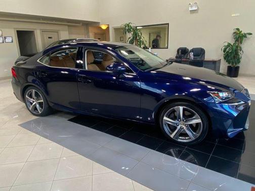 2017 Lexus IS 300 Base