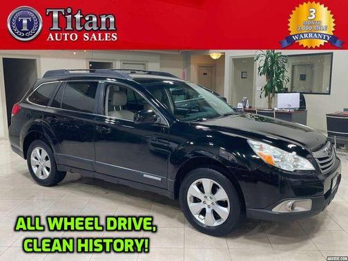 Photo 1 of 34 of 2010 Subaru Outback 2.5i Premium