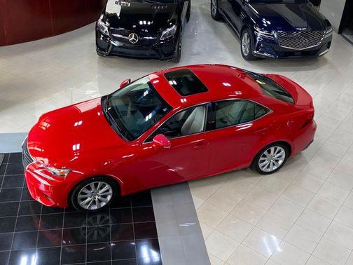 2016 Lexus IS 200t Base