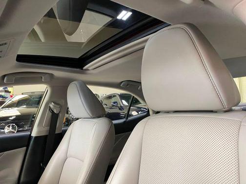 2016 Lexus IS 200t Base