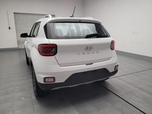 2023 Hyundai VENUE SEL