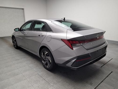 Gray 2025 Hyundai ELANTRA SEL