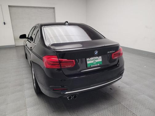 2018 BMW 330e iPerformance