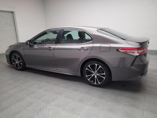 2018 Toyota Camry Hybrid SE