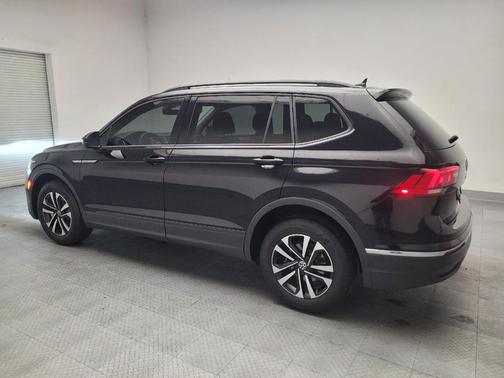 Deep Black Pearl 2023 Volkswagen Tiguan 2.0T S