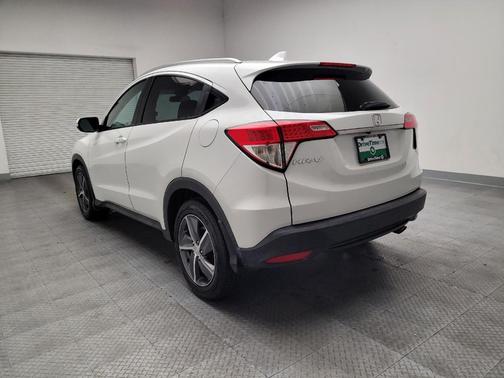 Platinum White Pearl 2021 Honda HR-V EX
