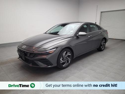 2025 Hyundai ELANTRA SEL