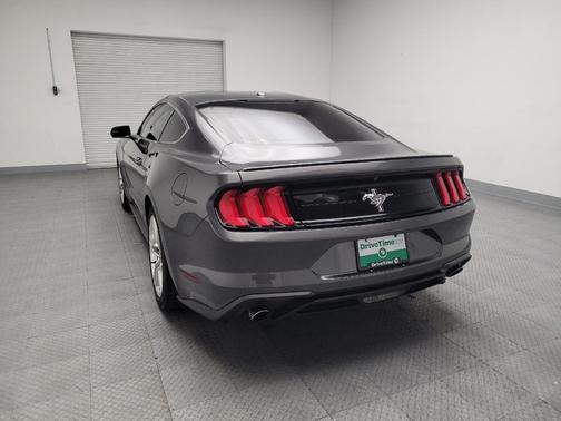 2018 Ford Mustang EcoBoost Premium