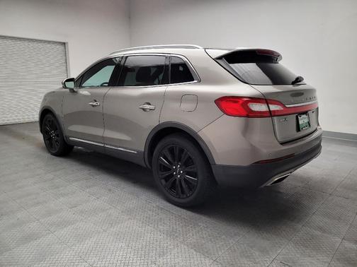 Luxe Metallic 2016 Lincoln MKX Reserve