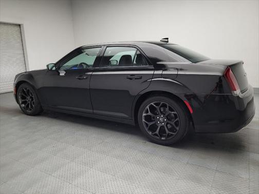2019 Chrysler 300 S