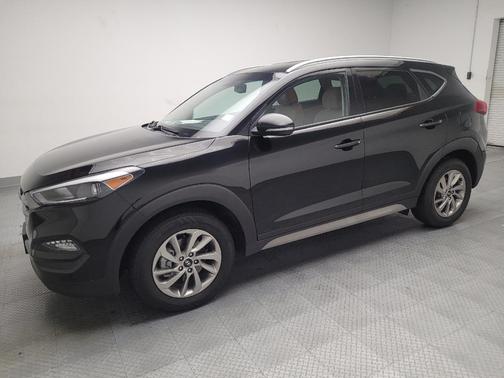 2017 Hyundai TUCSON SE Plus