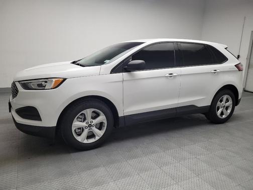 2023 Ford Edge SE