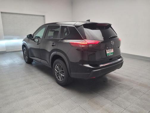 Super Black 2024 Nissan Rogue S