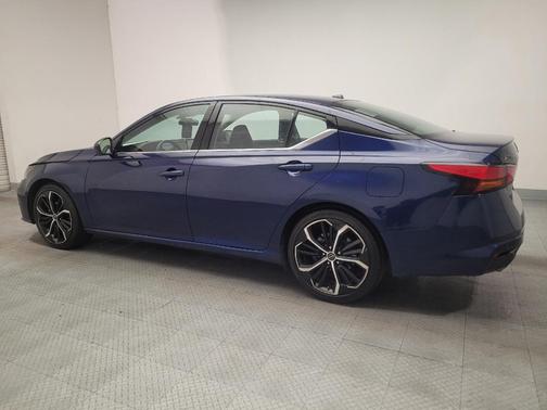 Deep Blue Pearl 2024 Nissan Altima SR FWD