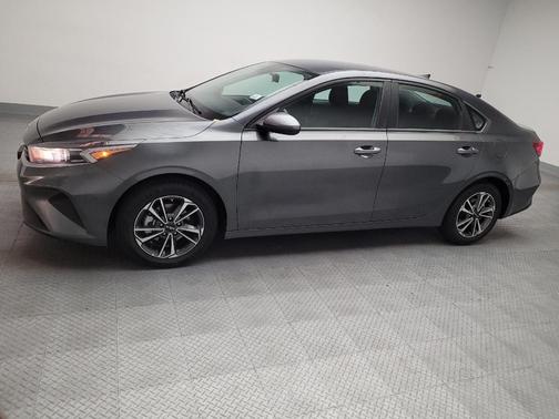 Gravity Gray 2024 Kia Forte LXS