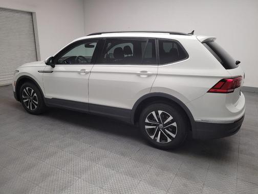 Pure White 2024 Volkswagen Tiguan 2.0T S