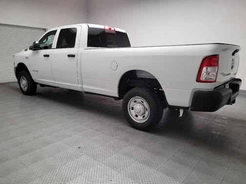 2021 RAM 2500 Tradesman Crew Cab 4x4 8' Box