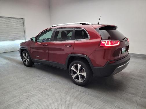 Velvet Red Pearlcoat 2019 Jeep Cherokee Limited
