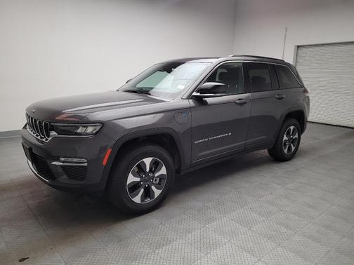 Baltic Gray Metallic Clearcoat 2024 Jeep Grand Cherokee 4xe Base