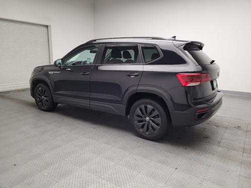 Deep Black Pearl 2022 Volkswagen Taos 1.5T S