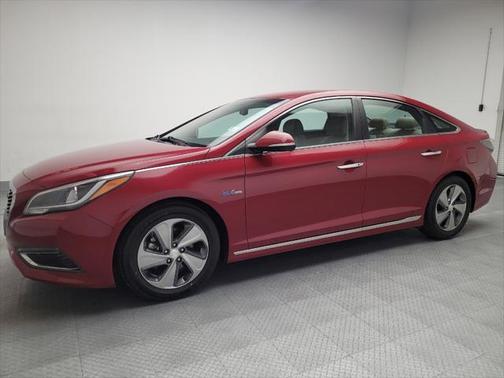 2016 Hyundai SONATA Hybrid Limited