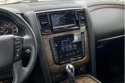 2021 INFINITI QX80 Luxe