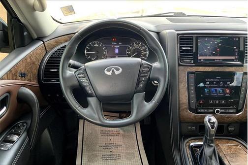 2021 INFINITI QX80 Luxe