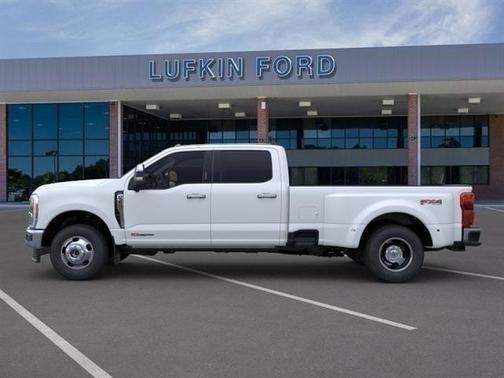 2025 Ford F-350 Lariat Super Duty
