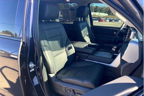 2024 Toyota Sequoia SR5