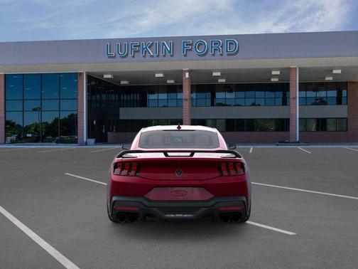 2025 Ford Mustang Dark Horse