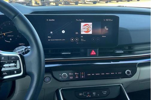 2025 Kia Carnival SX