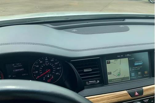 2018 Kia Cadenza SX Limited