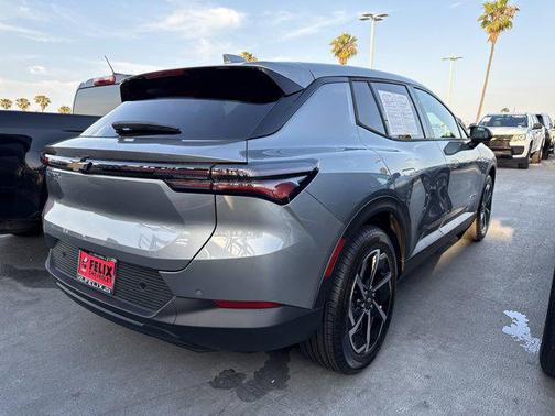 2025 Chevrolet Equinox EV LT