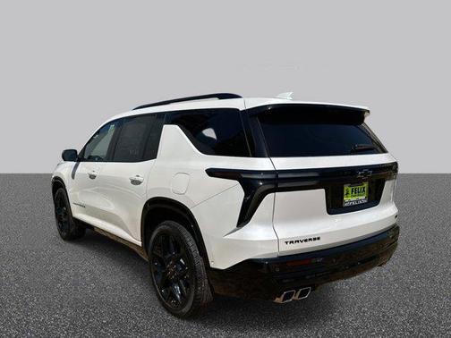 2025 Chevrolet Traverse RS