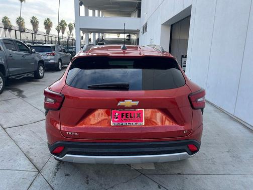 2024 Chevrolet Trax LT