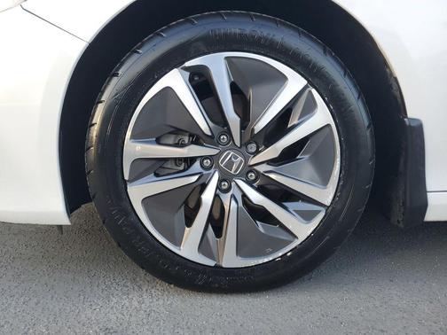 2020 Honda Accord Hybrid Touring