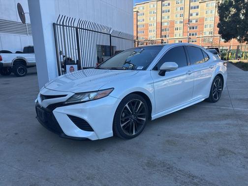 2018 Toyota Camry XSE
