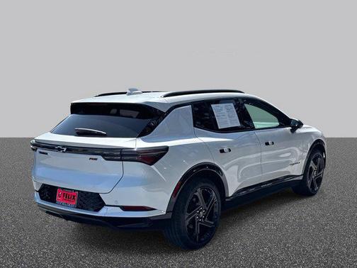 2025 Chevrolet Equinox EV RS