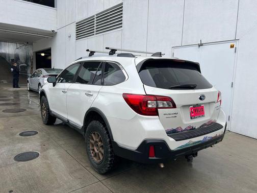 2019 Subaru Outback 3.6R Touring
