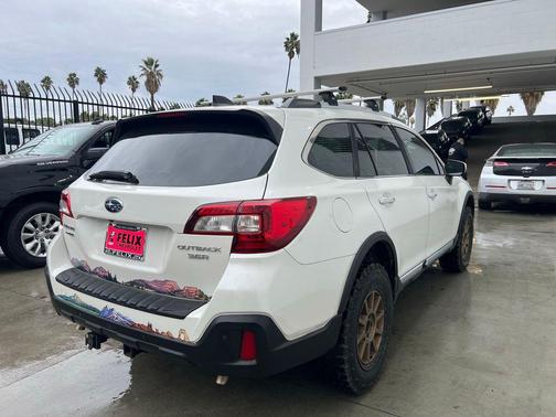 2019 Subaru Outback 3.6R Touring