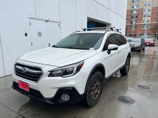 2019 Subaru Outback 3.6R Touring