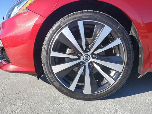 2021 Nissan Altima Platinum Intelligent AWD