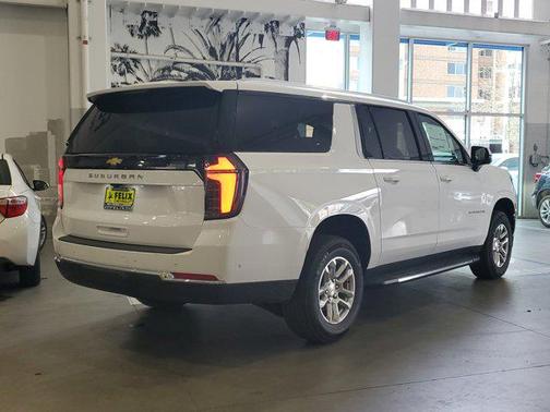 2026 Chevrolet Suburban LS