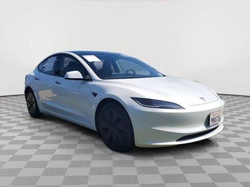 2024 Tesla Model 3 Long Range
