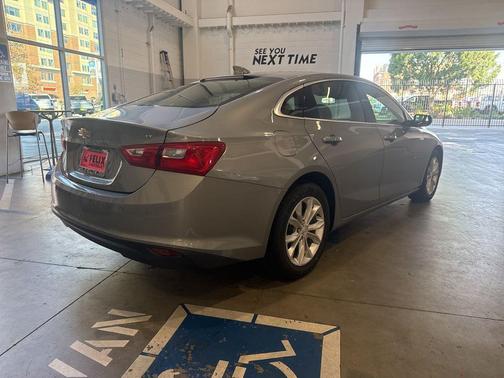 2024 Chevrolet Malibu FWD 1LT