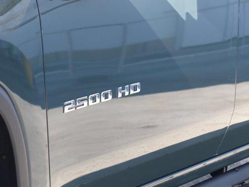 2025 Chevrolet Silverado 2500 LT
